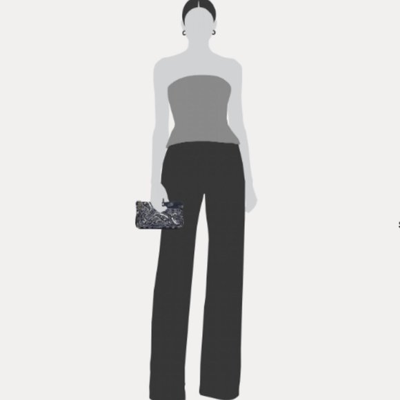 RARE Chanel CC Bandana Clutch Black Paisley Printed Pouch Cosmetic Bag - Picture 10 of 10